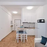 Con Terrazza Privata Velarium 1bdr - Ospedale Gemelli * Rzym