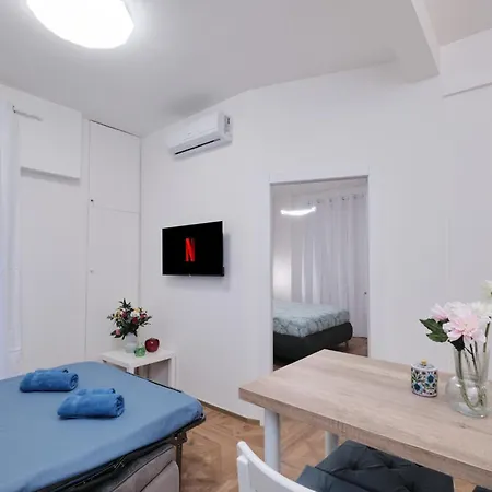 Con Terrazza Privata Velarium 1bdr - Ospedale Gemelli شقة روما