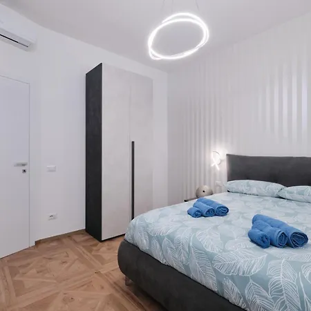 Con Terrazza Privata Velarium 1bdr - Ospedale Gemelli 公寓